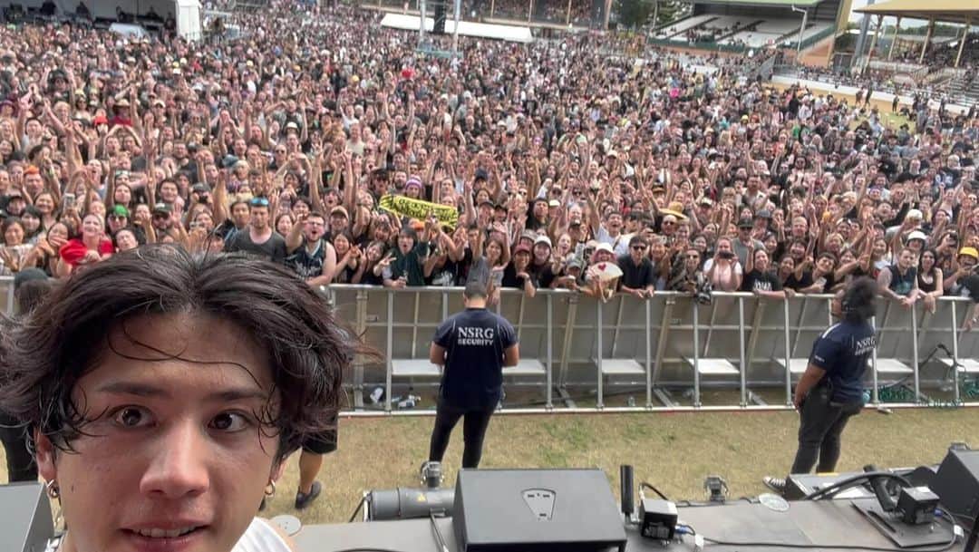 Taka のインスタグラム：「Thank you Brisbane and @goodthingsfestival 😝」