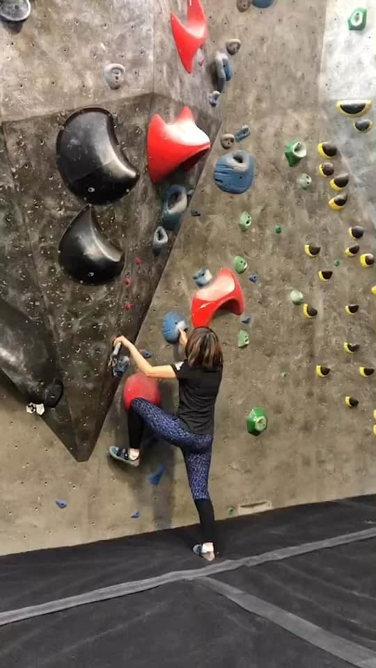 光浦靖子のインスタグラム：「First bouldering」