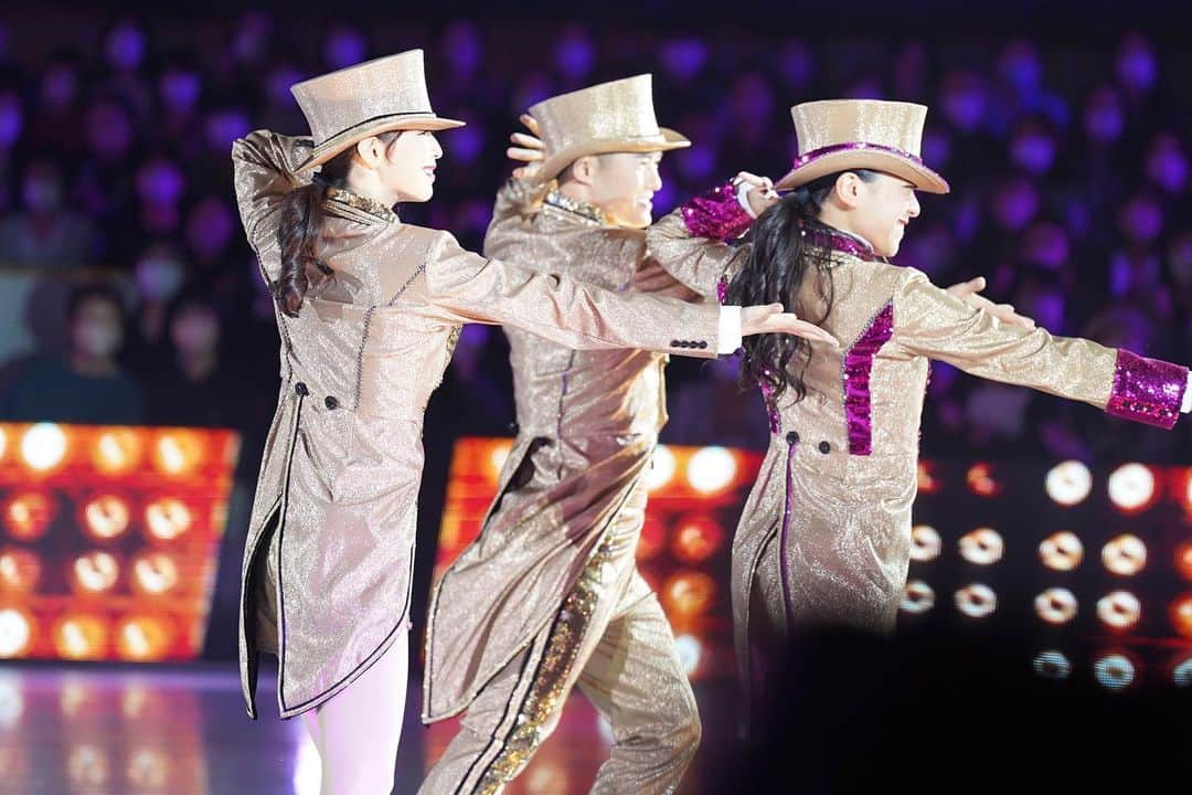 今井遥のインスタグラム：「北海道・釧路公演が終わりました🌹 前回のサンクスツアーでは中止になってしまった釧路での公演。 今回BEYONDで滑れた事を嬉しく思っています。  次は年内ラストの愛知公演、頑張ります✨  📷「#singsingsing」  #beyondmaotour #北海道 #釧路」