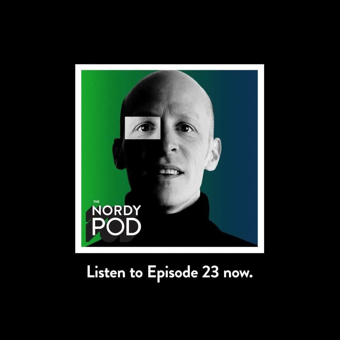Nordstromのインスタグラム：「Alt-rock fans love him, kids adore him—meet the man behind The Presidents of the USA and Caspar Babypants. @chrisballew talks music with Pete on episode 23—listen at the link in bio.​」
