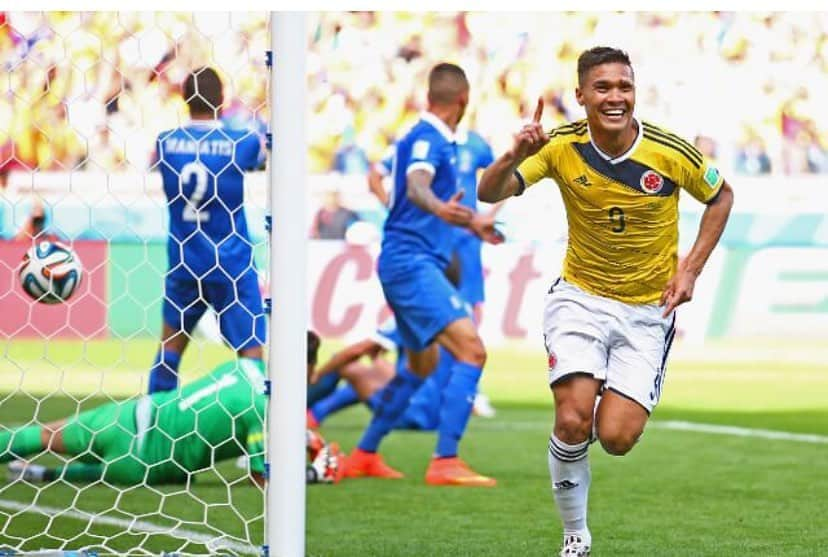 テオフィロ・グティエレスのインスタグラム：「🇨🇴⚽️😁」