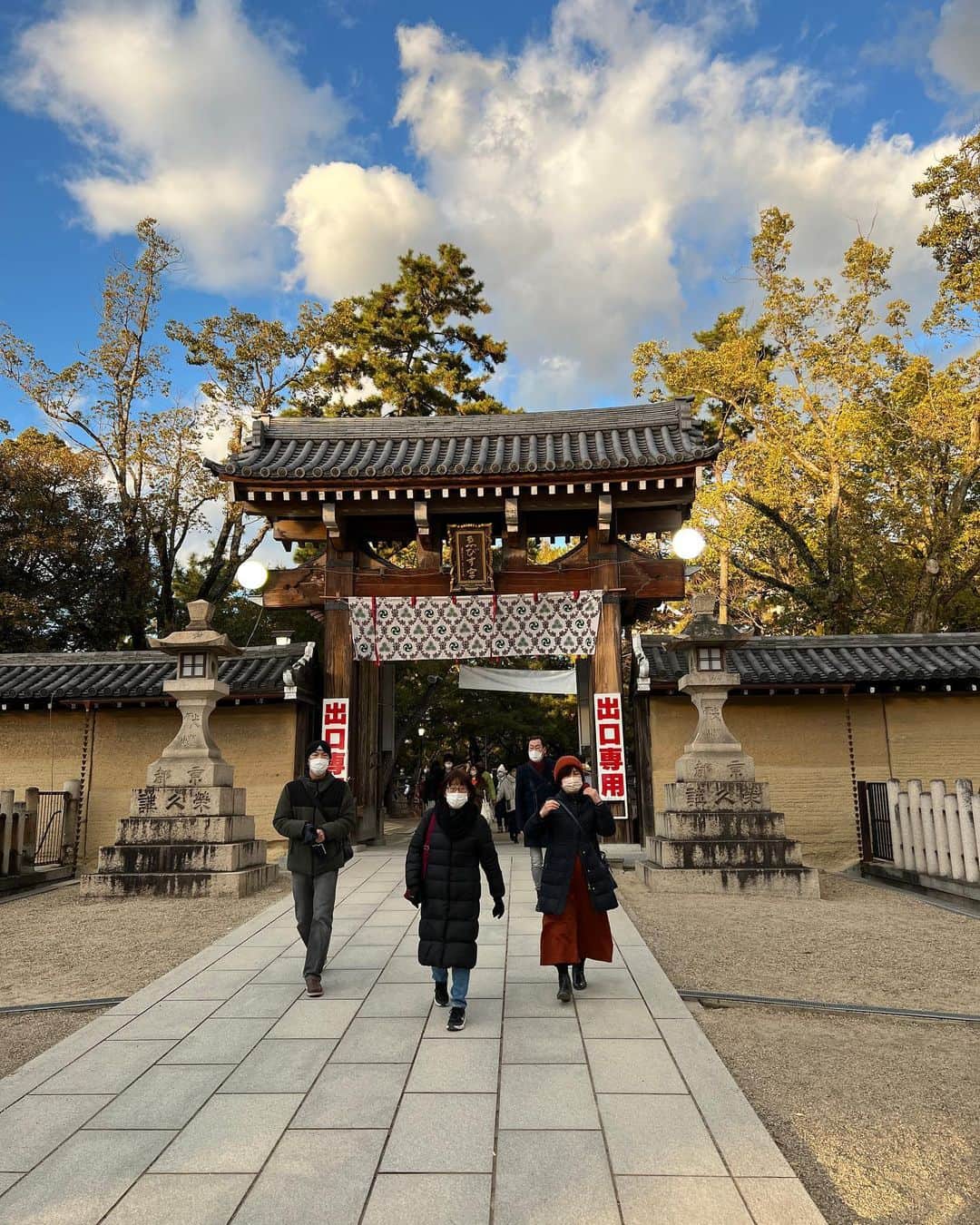 ボドカのインスタグラム：「西宮神社行ってきた。商売繁盛」