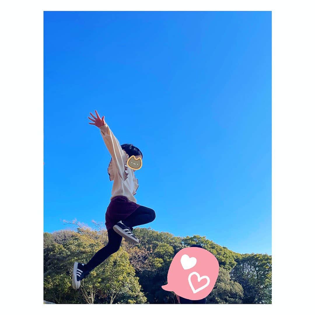 三倉佳奈さんのインスタグラム写真 - (三倉佳奈Instagram)「快晴✨ 年明けからずっといい天気が続いていて、気持ち良い一年のスタートです☺︎  #jump #bluesky」1月4日 11時48分 - kana_mikura0223