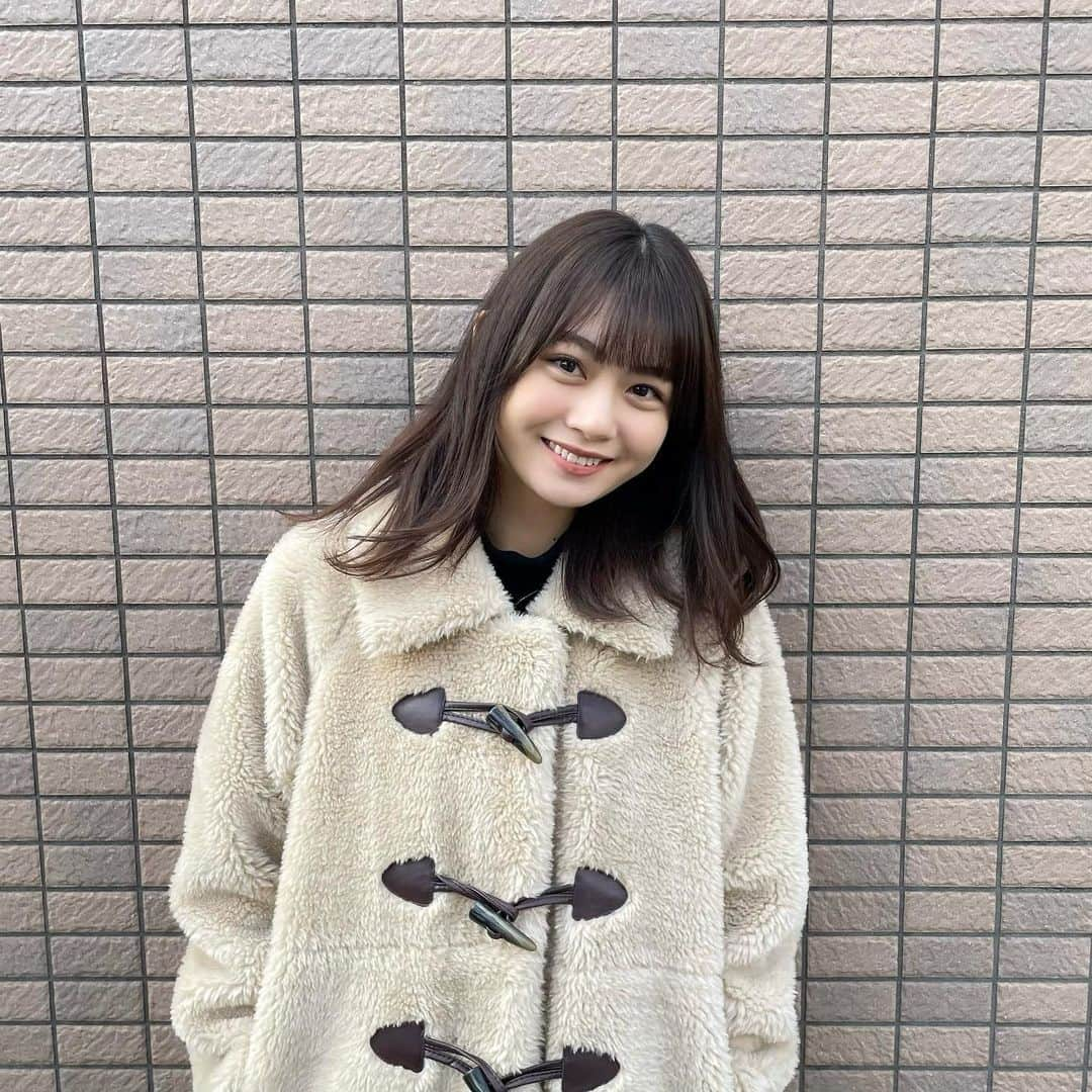 安村真奈のインスタグラム：「今年もたくさんの人に出会って、楽しい思い出がたくさんできた一年でした！ 毎年楽しいを更新することができて幸せです！  皆さんはどんな一年でしたか？  2022年もありがとうございました！ また来年お会いしましょう💐  #安村真奈 #🐯」