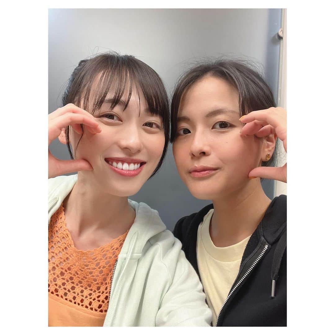 福原遥さんのインスタグラム写真 - (福原遥Instagram)「. 大好きな方々にたくさん出会えた年。 そして本当にたくさんの方々に支えて頂き、乗り越えられた年。 皆様に心から感謝致します。 とても幸せな1年でした✨」12月31日 17時52分 - haruka.f.official