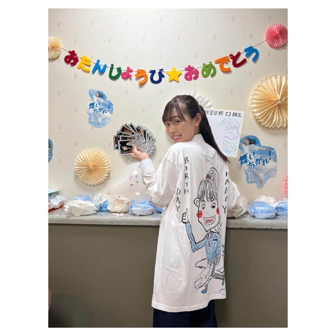 福原遥さんのインスタグラム写真 - (福原遥Instagram)「. 大好きな方々にたくさん出会えた年。 そして本当にたくさんの方々に支えて頂き、乗り越えられた年。 皆様に心から感謝致します。 とても幸せな1年でした✨」12月31日 17時52分 - haruka.f.official