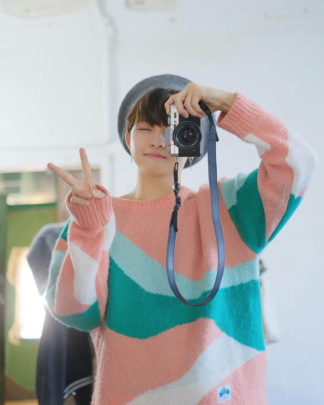 のインスタグラム：「2022年ありがとうございました  素敵な出会いに感謝して2023年も頑張ります  来年もよろしくお願いします😄」