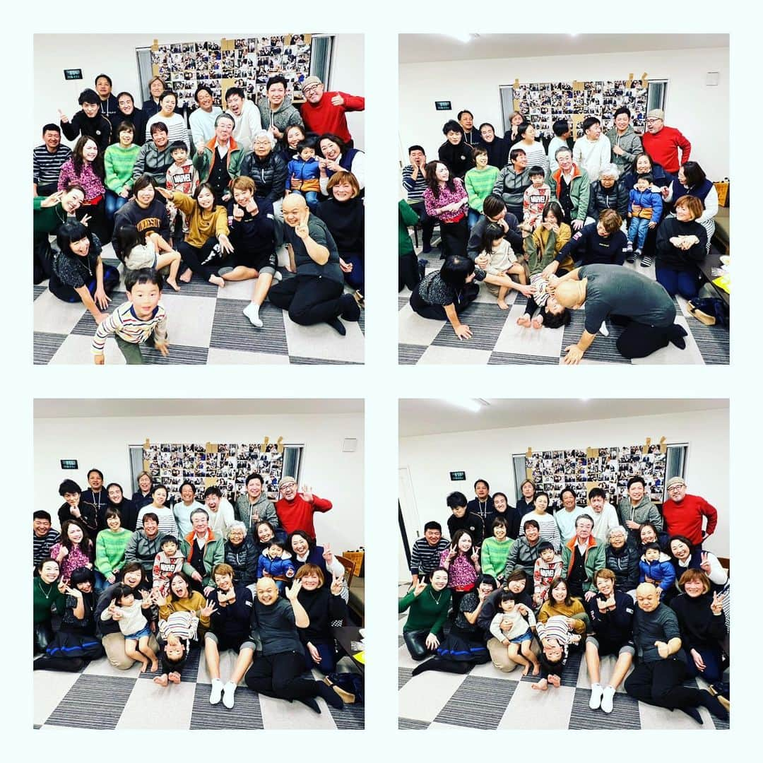 青山加織さんのインスタグラム写真 - (青山加織Instagram)「☆ 2022team岡本大忘年会 ☆ 毎年恒例、広島の師匠宅にて1年の御報告と来年に向けた決意表明のご挨拶をする事ができました✨ この一日がないと1年が終われない、そして新しい年をお迎えする事ができません🍀 ☆ 2022も周りの方々の支えで突き進む事ができました。本当に感謝しています。 皆様にとっても2023が輝かしい年になりますように☆。.:＊・゜ 良いお年をお迎え下さい 来年もよろしくお願い致します🙇‍♀️  #team岡本」12月31日 9時47分 - kaoriaoyama_official