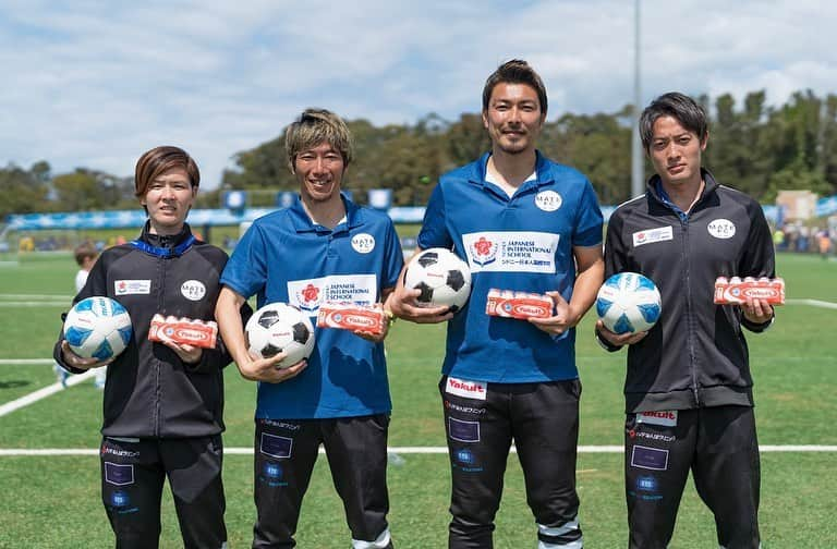 田代有三さんのインスタグラム写真 - (田代有三Instagram)「『Mate FC』 @matefc_australia  2022年も大変お世話になりました。 たくさんの方々、企業様、コーチ陣に支えられた1年となりました。 2020年に @kyusyudanji.takao と共に立ち上げた『Mate FC』。 コロナの影響、グランド問題や大雨の影響などでレッスンが出来ず大変な時期も多かったのですが、本当に様々な方に支えられ少しずつ前に進む事ができました。 2023年はもう一歩、歩幅を広げて道を作っていこうと考えています。 子供達がより良い経験をできるよう今後も尽力して参ります。  2022年よりMate FCパートナーとして一緒に歩んで頂いた @sydney_japanese_school  @jurlique  #kintoneaustralia  @tokyo_mart  @yakult_australia  @ivfnamba  #Kenseilawoffices #Ezytaxsolutions 本当にありがとうございました。 2023年も引き続き宜しくお願い致します⚽️」12月31日 11時47分 - yuzo.tashiro