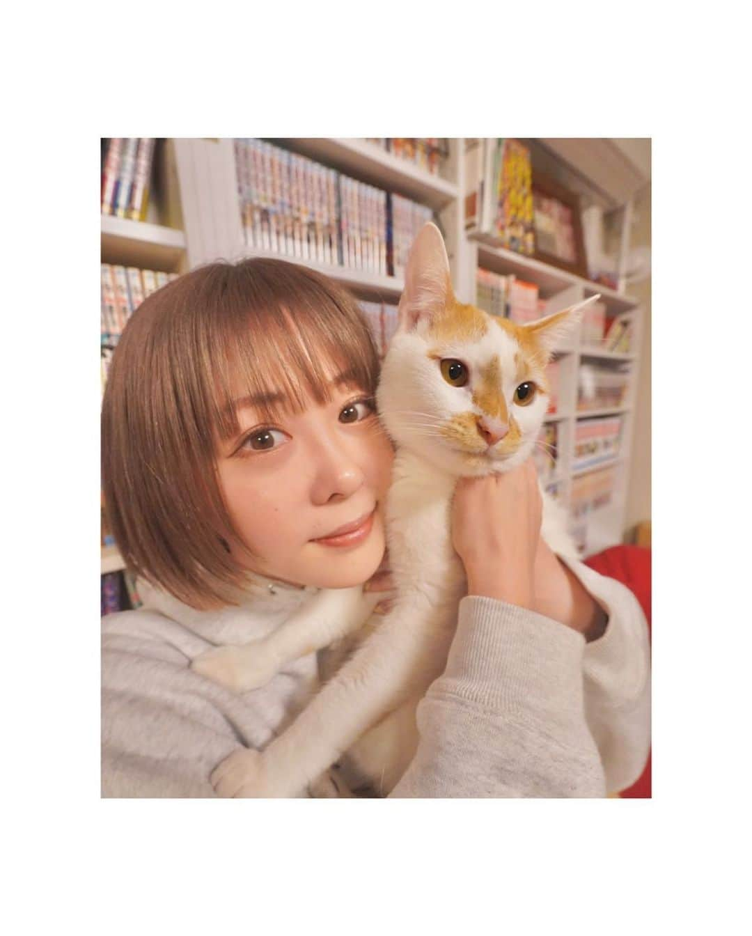 神堂きょうかさんのインスタグラム写真 - (神堂きょうかInstagram)「. 髪染めましてん。. . . めちゃくちゃ気に入ってる！. しばらくはこれで！！！！！. . . さぁ！新年を迎える準備しましょ！ . . まずはどん兵衛買いに行こ！！. . . 新年目標は、まぁ、年越してからで💃. . . . #ココアグレージュ #にしてもろた #大晦日 #なにしよ #そうだ #レシート整理しなくちゃ #すんごいやだ」12月31日 11時53分 - kyoka.san01