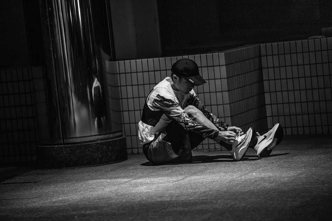 窪田忍のインスタグラム：「ニューイヤー駅伝まであと1日。  ニューイヤーの借りはニューイヤーで返す。3倍にしてね。  笑  📷by @shunsukemizukami   .  では皆様、良いお年を🙏」