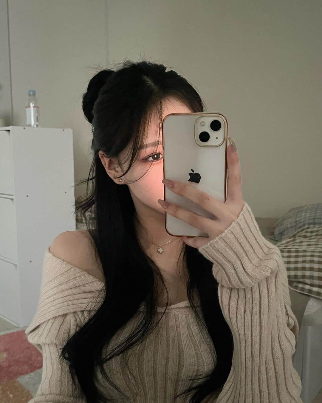 momoのインスタグラム：「2022 Last♥  #05년생  #fyp  #🐰」