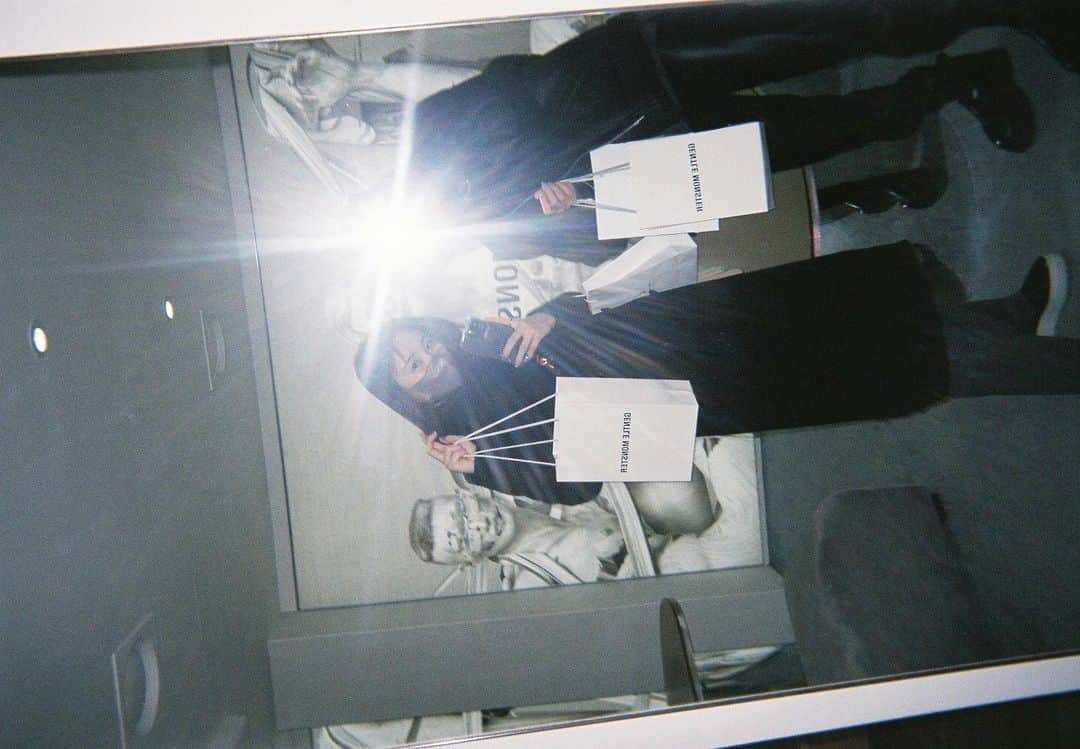 鷲尾伶菜のインスタグラム：「フィルムって可愛いな」