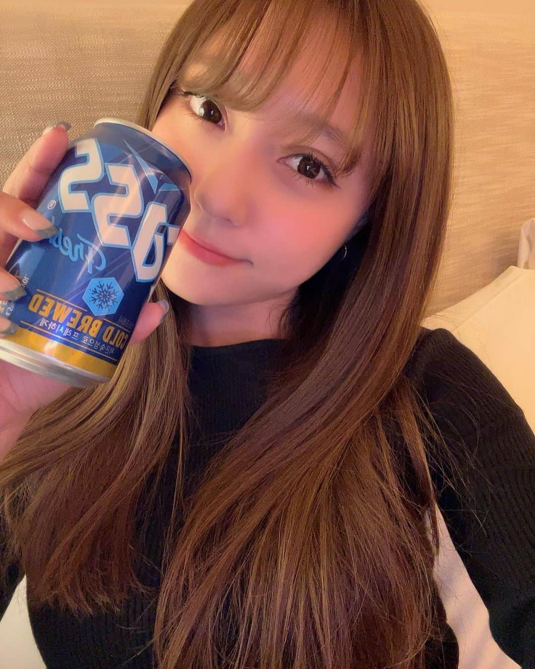 堤ゆきみのインスタグラム：「2022年もあっという間！🤍  皆様ありがとうございました！ 2023年もどうぞよろしくお願いいたします💞  🏌️‍♀️年明けゴルフあるのに練習してなくて焦ってる人より。」