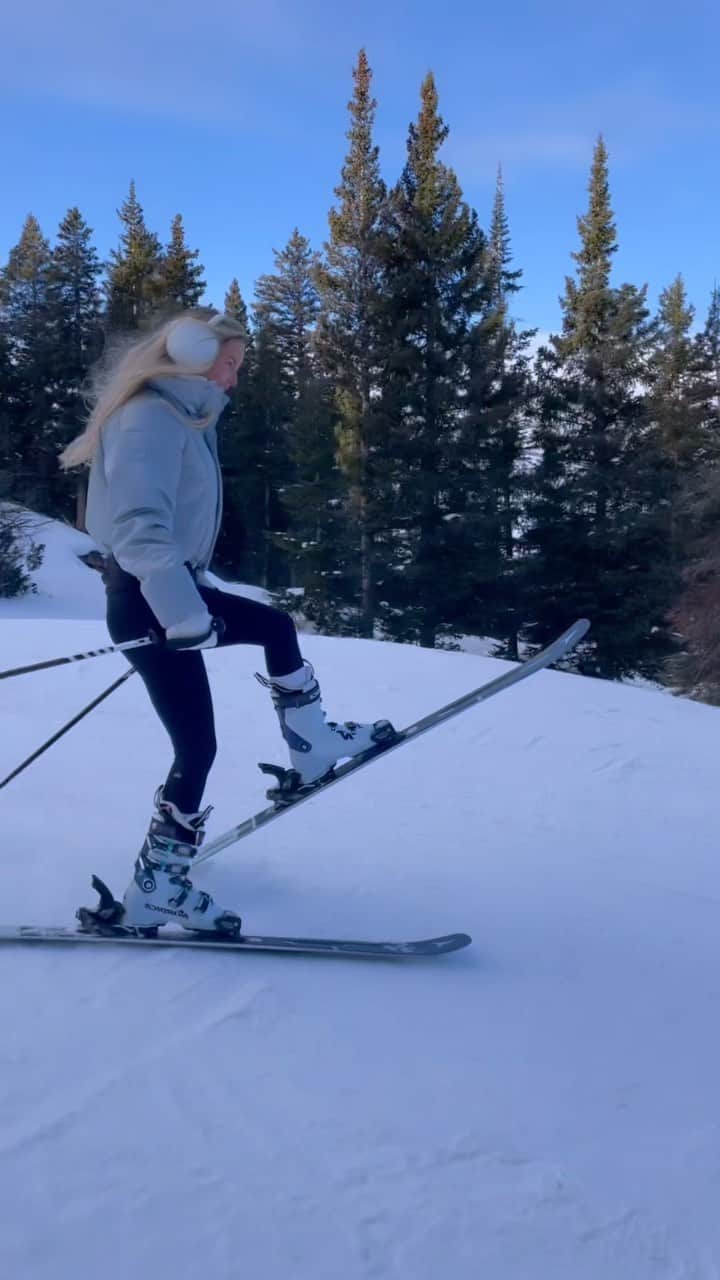 Katelyn Byrdのインスタグラム：「bunny slopes ☃️ @alo」