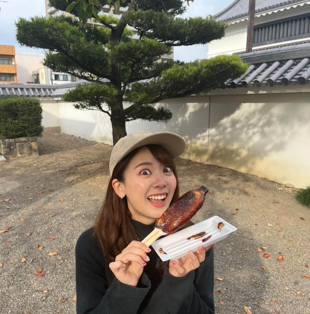 佐藤彩香さんのインスタグラム写真 - (佐藤彩香Instagram)「・ ・ ・ 2022年ラスト！！💕 ・ 今年は北は北海道、南は沖縄と 全国各地色々なところに行った一年でした✌️！ 沢山の人と出会い、刺激をもらい 周りにとても恵まれていたなと思います☺️ いつもみなさんありがとうございます🌼 ・ これからも自分にできる事を精一杯頑張っていこうかなって思います😙💕笑 ・ 来年もよろしくお願い致します🤲 ・ 写真は岡崎観光行って載せそびれてたやつ🤣笑 まだ載せたいのあるよ🤣笑笑 ・ そして26歳とっても楽しかった😙💕 27歳もいい一年になるとイイナ🌼 ・ ・ #大晦日 #みなさんありがとうございました  #来年もよろしくお願いします」12月31日 19時21分 - ayaka_01_sato