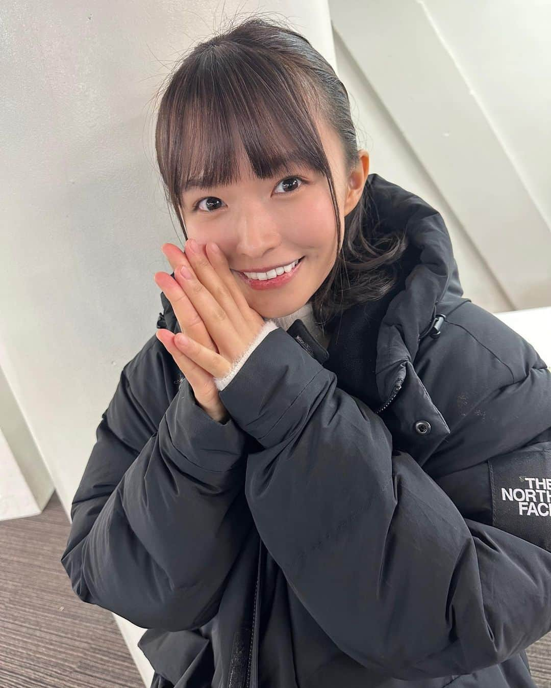 百川晴香さんのインスタグラム写真 - (百川晴香Instagram)「2022年ありがとうございました👏💓 良いお年を〜🎍💓   #大晦日 #2022 #japanesegirl #japanese #idol #感謝」12月31日 19時24分 - momokawaharuka