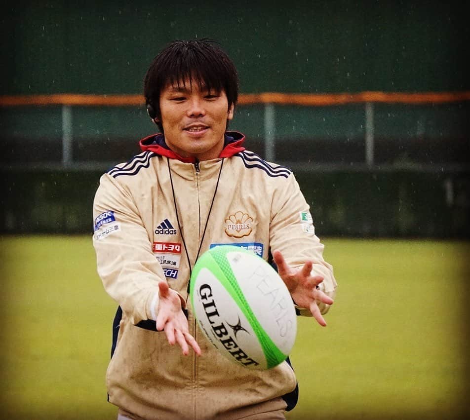 坂井克行のインスタグラム：「Goodbye  2022❗️ 良いお年を🎍」