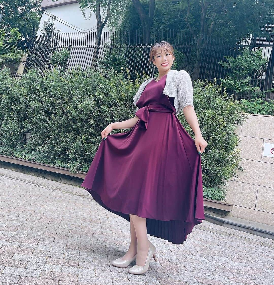 横田葵子のインスタグラム：「2022年ありがとうございました♪ この1年間、色々なこともありましたが、周りにいる方々のお陰で乗り越えることができました！ 新体操から離れて改めて新体操の良さもわかったように感じました！ そしてそして2023年はもっと自分を大切に生活していこうと思います✨ こんな私ですが、来年も宜しくお願いします🥺 皆さん良いお年をお迎えください🎍  #ありがとう #2022 #よろしく #2023 #自分を大切に #感謝の気持ち」