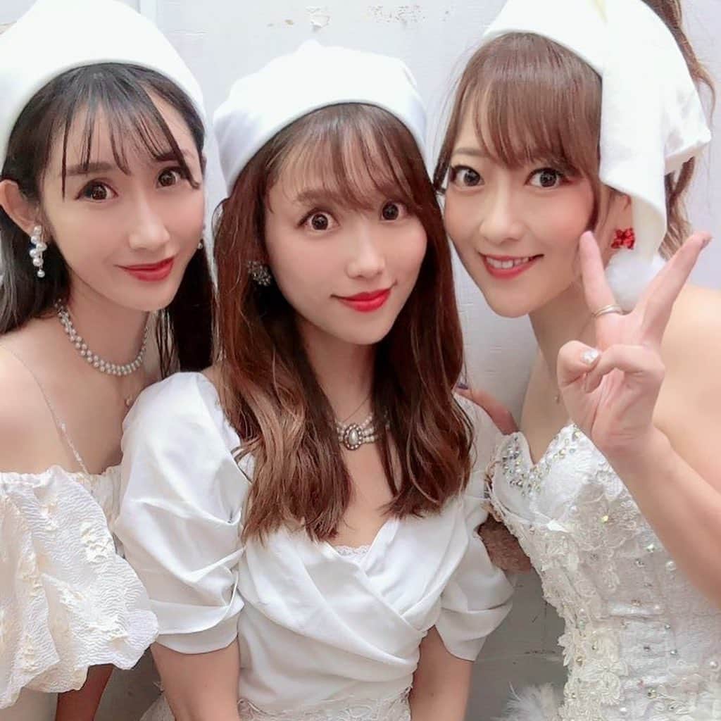 のインスタグラム：「2022ラストR⭐️ 盛りだくさんなイベントandライブでした♪ ありがとうございました😊 来年は1/21始動予定です❣️」