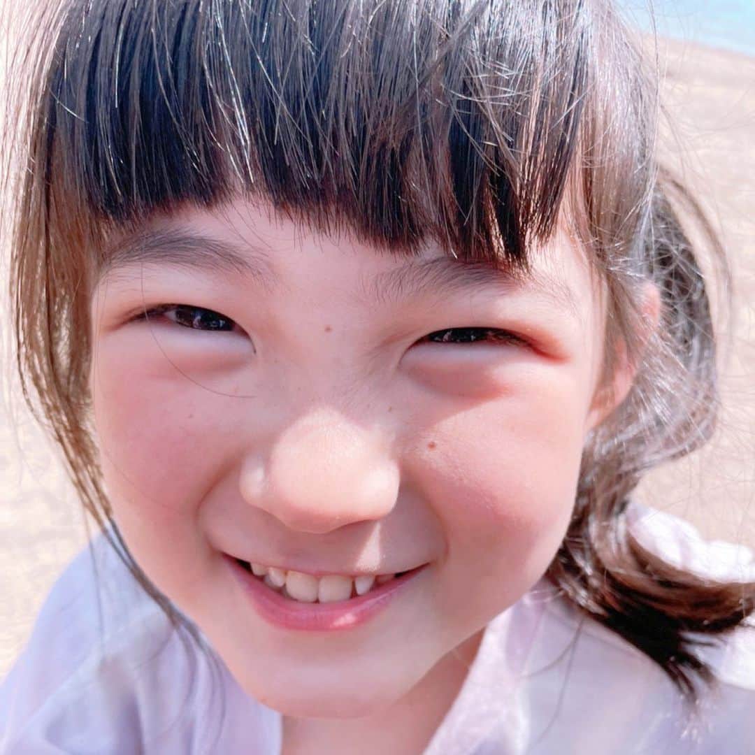 *yoko*のインスタグラム：「◇2022.12.31 • 今年もありがとうございました！  来年もどうぞよろしくお願いします🐰✨  皆さま良いお年を🎍」