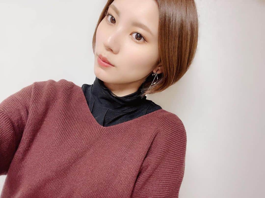 小林玲のインスタグラム：「. ⁡ ⁡ ⁡ 皆様からの応援が いつも力と励みになっています☺︎ ⁡ #2022年  今年もありがとうございました！🙌 ⁡ ⁡ 良いお年をお迎えください👋♪」