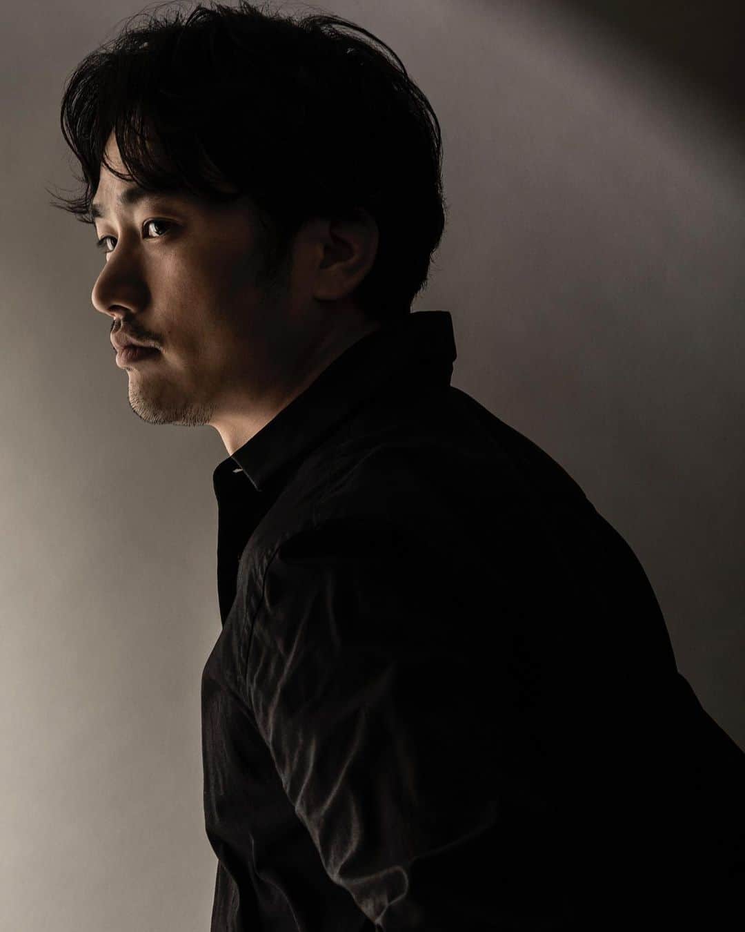 植木祥平のインスタグラム：「2022年ありがとう！  ばいびー。  じっくり2年間準備してきたこと。  いつかやってる事をたすける事ができ、やってきた事は助けてくれる。  40歳いくぜ。  みなさま良いお年を。」