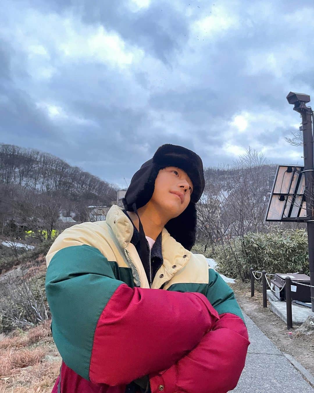 てっちゃんのインスタグラム：「今年1年皆さんおつかれさまでした。 来年もよろしく👍」