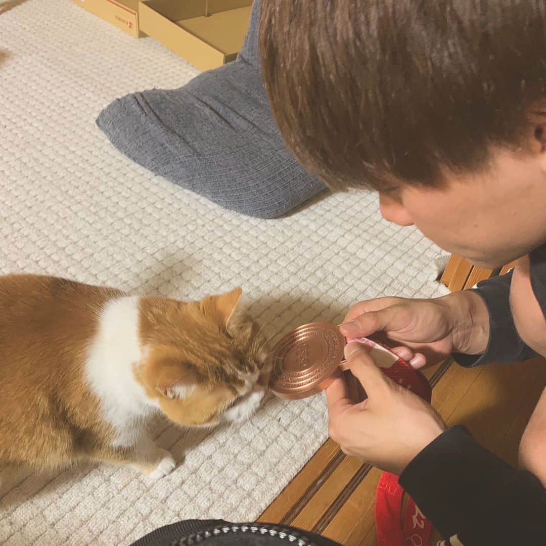 森重航のインスタグラム：「･ 2022年おわり 今年は北京オリンピックもあり、とても濃い1年になりました⛸  いい時も悪い時もありましたが、来年も心折れずに頑張ります☁️  たくさんの応援ありがとうございました！ 2023年もお願いします💪  よいお年をお迎えください！」