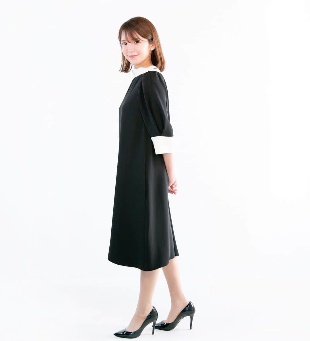 内山絵里加のインスタグラム：「・ ・ 2022年は、独立に結婚と変化の年でした。 不安もある中、きょうまで毎日楽しく 充実した日々を送れたのは ほんとうに、いつも支えてくださる周りの皆さん 応援してくださるファンのみなさんのおかげです。 これほどに"人は人に支えられて生きているんだ"と 感じた年はありません。 感謝でいっぱいです。 本当に、ありがとうございます。 ・ 【お知らせ】 独立してから 常に不安だった税金やお金のこと。 その悩みが一気になくなり 常に未来に希望が持てるようになったのは 現在、私の顧問税理士・労務士になっていただいている加藤先生のおかげです。 かとう会計のみなさんは いつでもどんなことも相談に乗ってくださり いつもどんな時でも、いい結果に結びつくよう 考えて実行をしてくださるので 皆さん無しでは仕事ができないほど 助けていただいています。 このたび、そんなかとう会計を含む オールフォーワングループから依頼をうけて 『メディア顧問』に就任いたしました。 2023年からの新しい第一歩！ 新たな分野ではありますが これからますます、がんばります(*•̀ᴗ•́*)و ̑̑ ・ 【求人募集】 all for one 名前の通り、みんなが1人のお客様のために 全力を尽くすグループは 社員の皆さんにとっても同じ。 加藤先生自身が、仕事と家族との時間を両立するために 独立した経験から 1人1人の意見を聞き 1人1人の得意を伸ばし 1人1人の時間に合わせた 働きやすい環境を整えてくれています。 そんなオールフォーワングループでは 現在、事業拡大にともない 社会保険労務士分野で一緒に働いてくださる 仲間を募集しています。 もっと稼ぎたい 家族との時間を優先したい もっと自由に働きながら自己実現したい こんな方は、気軽にご連絡してみてください。 詳しくは、web【浜松　かとう会計】で 検索してくださいね。 ・ まだまだ未熟なわたしではありますが 新たな年も、ゆっくり前へ前へと進んでゆきます。 2023年が みなさんにとっても 素敵な年になりますように。 良い年をお迎えくださいね🕊 ・」