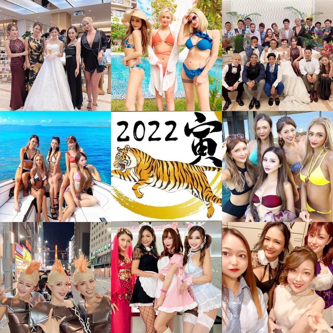 中山千恵子のインスタグラム：「2022年も残りあと少し✨  1年あっという間だった🌈  今年もいっぱい海に行けたし旅行も行けた🏖  沢山行けたのは仲間がいたから✨  みんな仲良くしてくれてありがとう❤️  大好き❤️  ※タグ付け多すぎていつメンのメンズはタグ付けしてない🤣笑笑  ごめん🤣笑笑  #2022 #年越し #年末 #大晦日 #ステイホーム  #happynewyear  #旅行 #bikini  #コスプレ #travel  #japan #結婚 #結婚おめでとう」