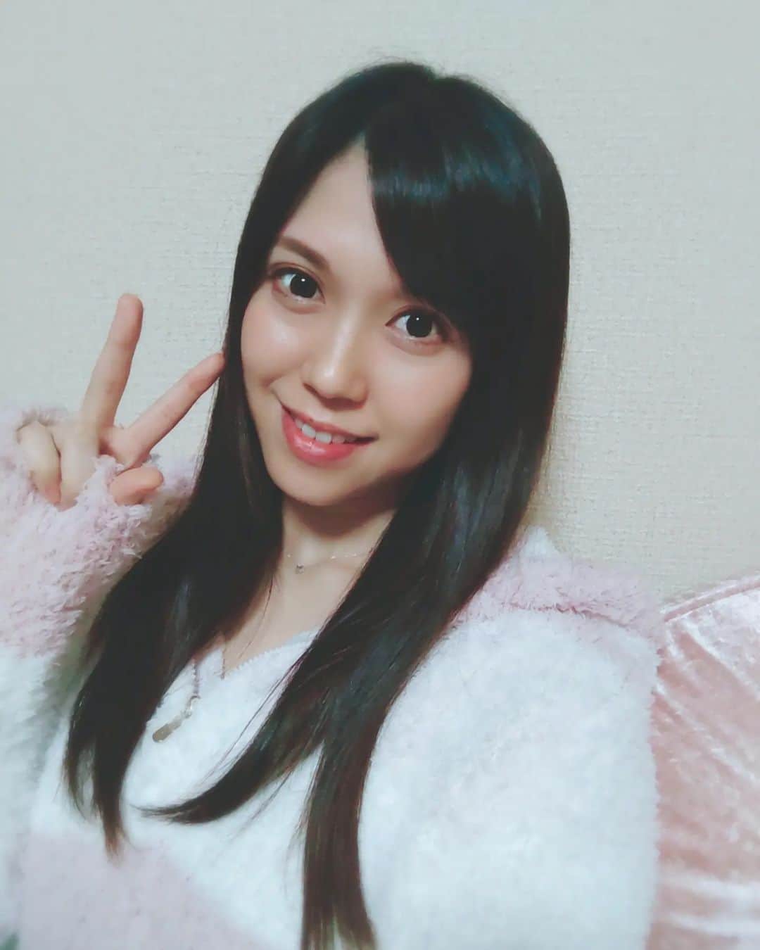 のインスタグラム：「🐅🐇 · 2022年も大変お世話になりました(*^^*) ありがとうございました。 · 良いお年をお迎えください🐇🍊 · · · · · 🐇#モコモコ #ルームウェア #部屋着」