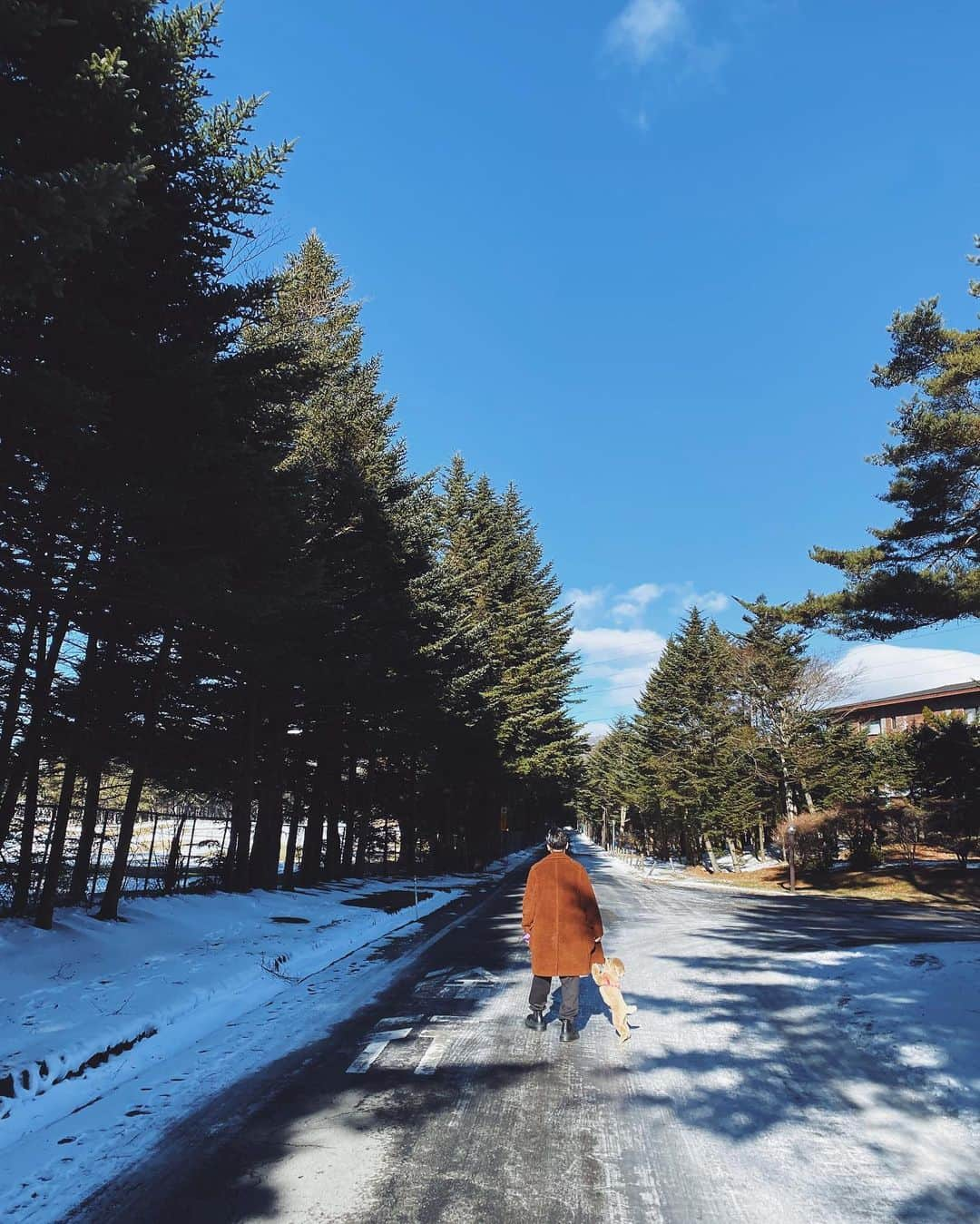 小塚源太さんのインスタグラム写真 - (小塚源太Instagram)「HAPPY 2023 今年もたくさんの笑顔が溢れる 実り多き一年になりますように 本年もよろしくお願いします #2023 #NewYear #謹賀新年」1月1日 0時02分 - untlim