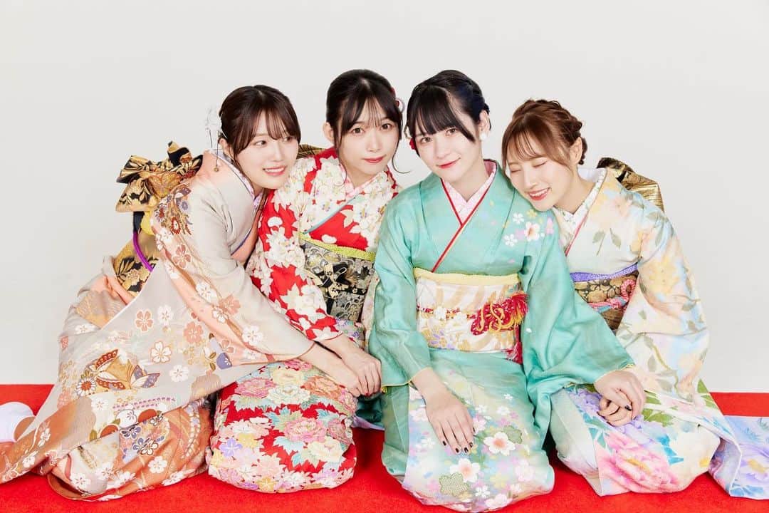 高嶋楓のインスタグラム：「🎍🐰HappyNewYear🐰🎍 2023年もよろしくお願いします〜！！」