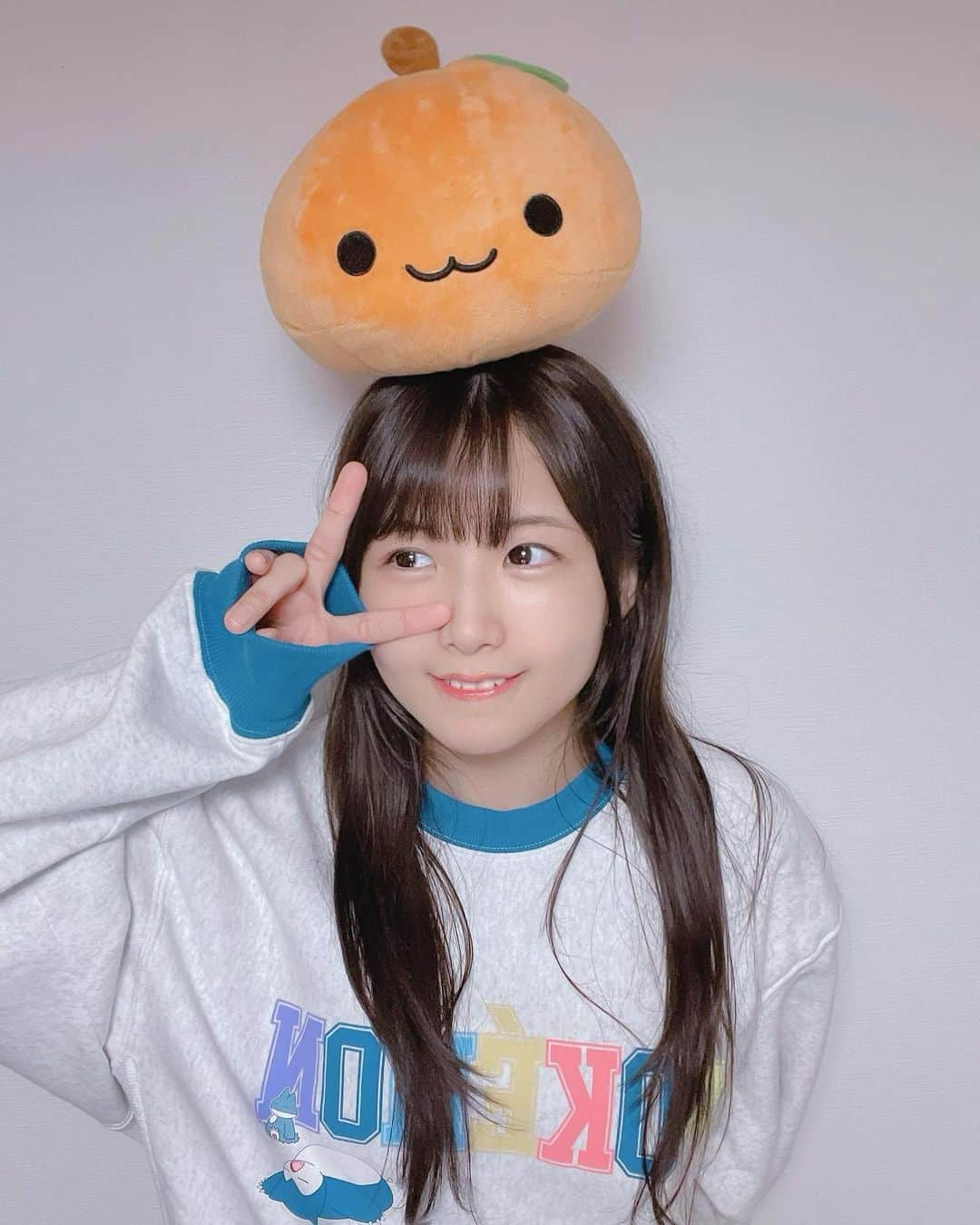 のインスタグラム：「あけましておめでとうございます🌅 鏡餅瀬ゆうき2023だよ〜〜〜🍊」