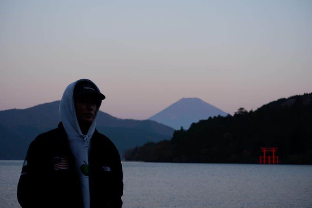 西川俊介のインスタグラム：「▽ Happy New Year 2023」