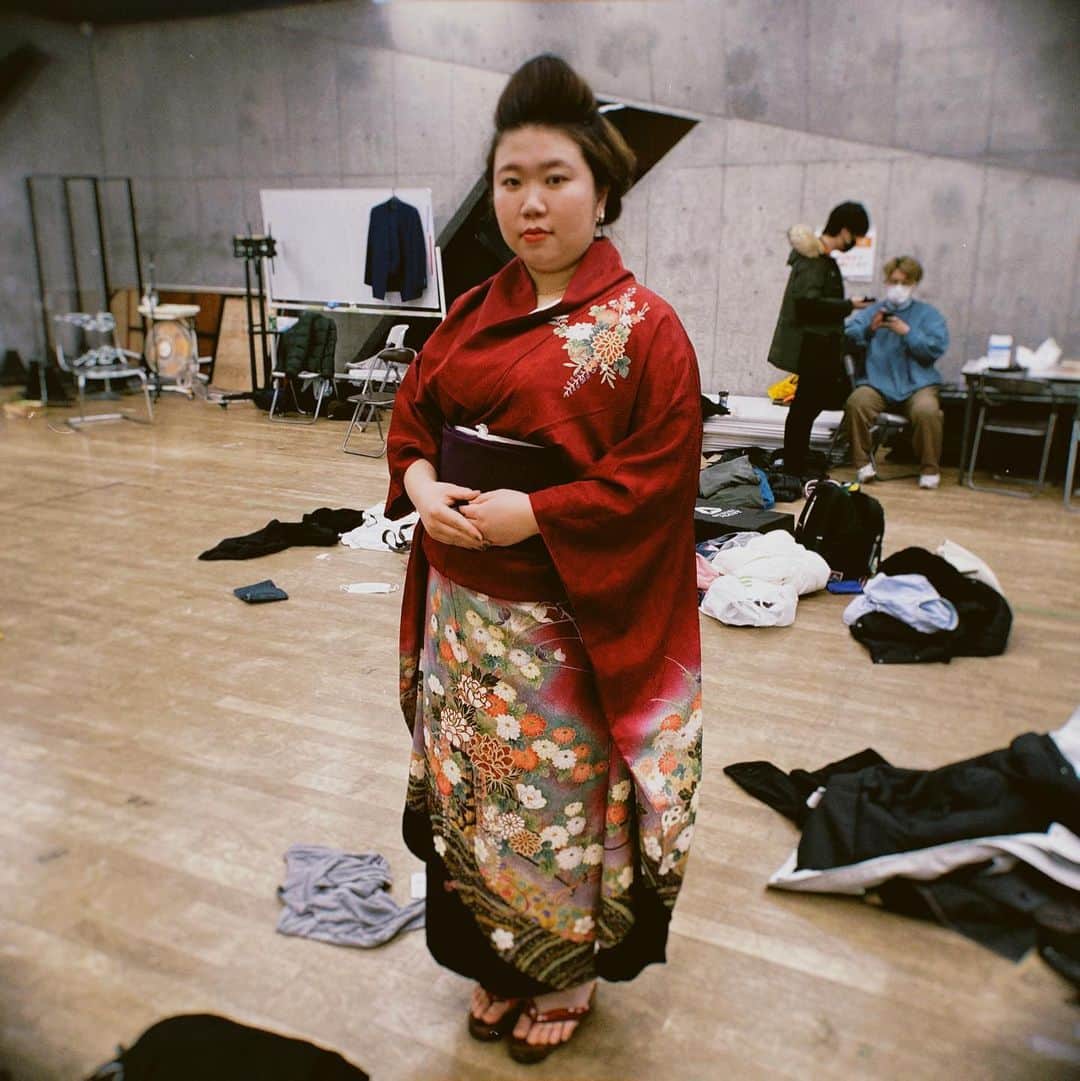 海老原歩美のインスタグラム：「A Happy New Year!!! あけましておめでとうございます🎍  #2023」