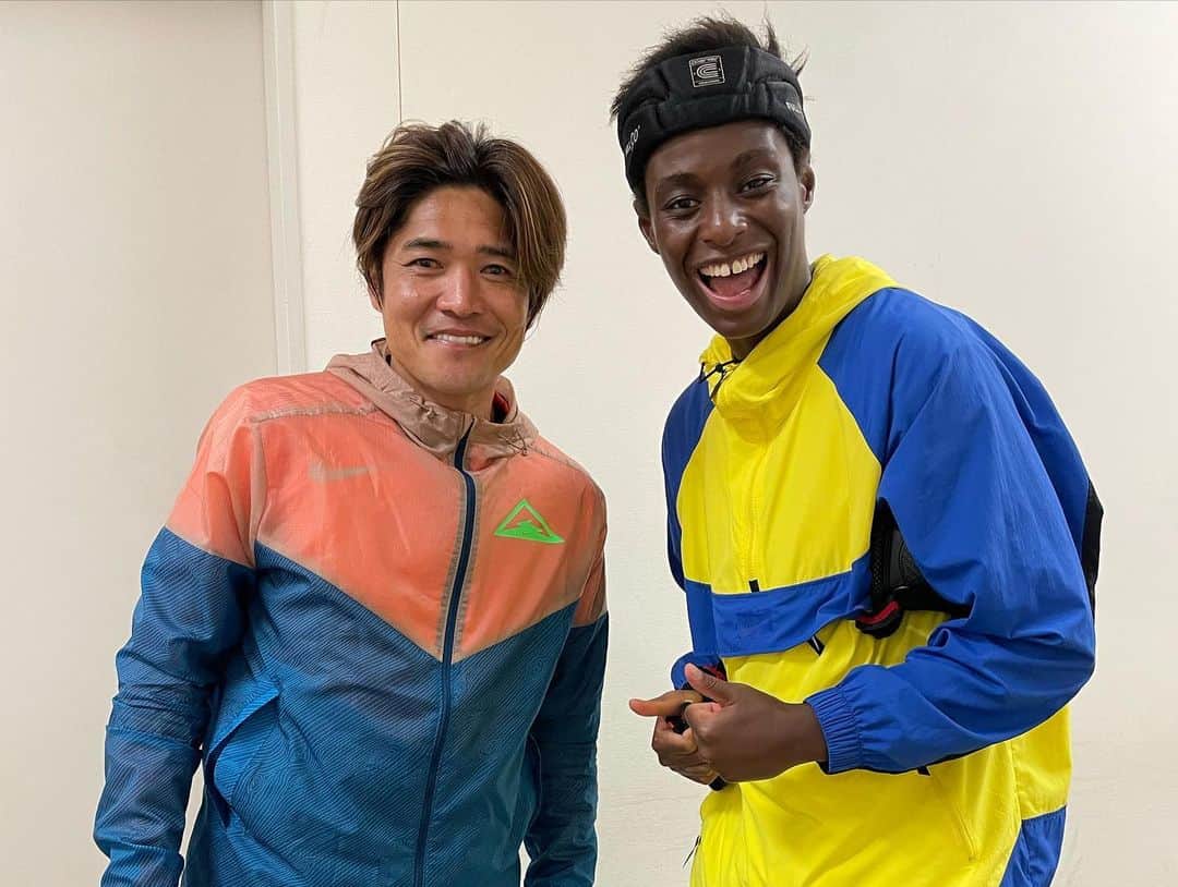 馬瓜エブリンさんのインスタグラム写真 - (馬瓜エブリンInstagram)「『逃走中』観ていただきありがとうございました！🏃🏽‍♂️💨  生きててたぶん、1番速いダッシュしたと思う…🤣😎  2023年もよろしくお願いします！🙋🏽‍♂️  #逃走中  #逃走中大晦日SP」1月1日 12時57分 - evelyn_mawuli