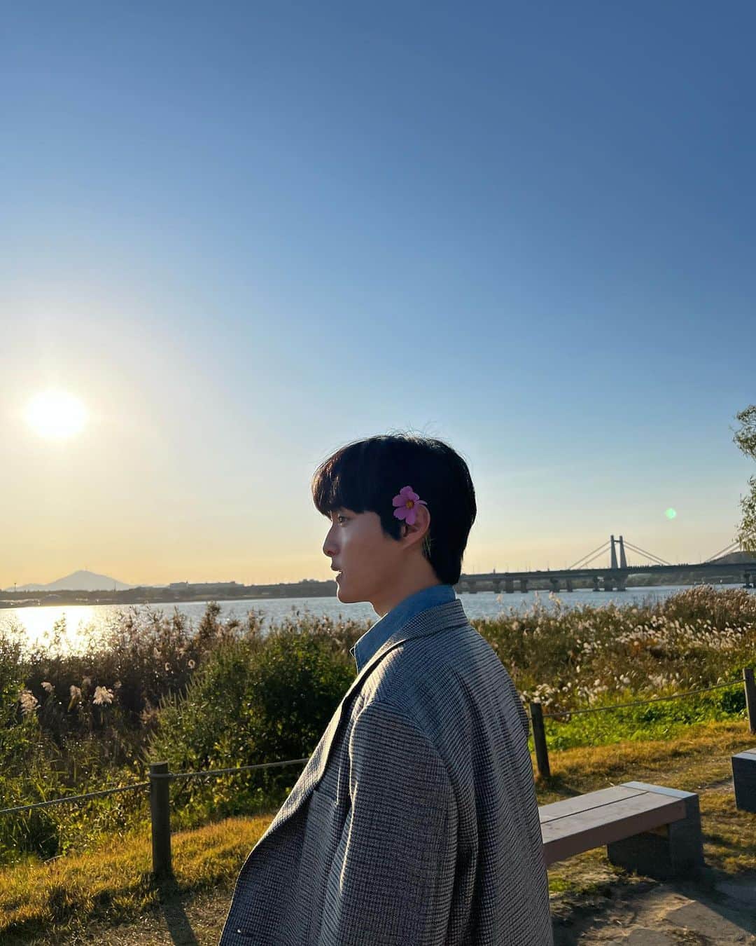 ユン・チャンヨンさんのインスタグラム写真 - (ユン・チャンヨンInstagram)「새해 복 많이 받아요 Happy new year! 💐」1月1日 12時57分 - yooncy1