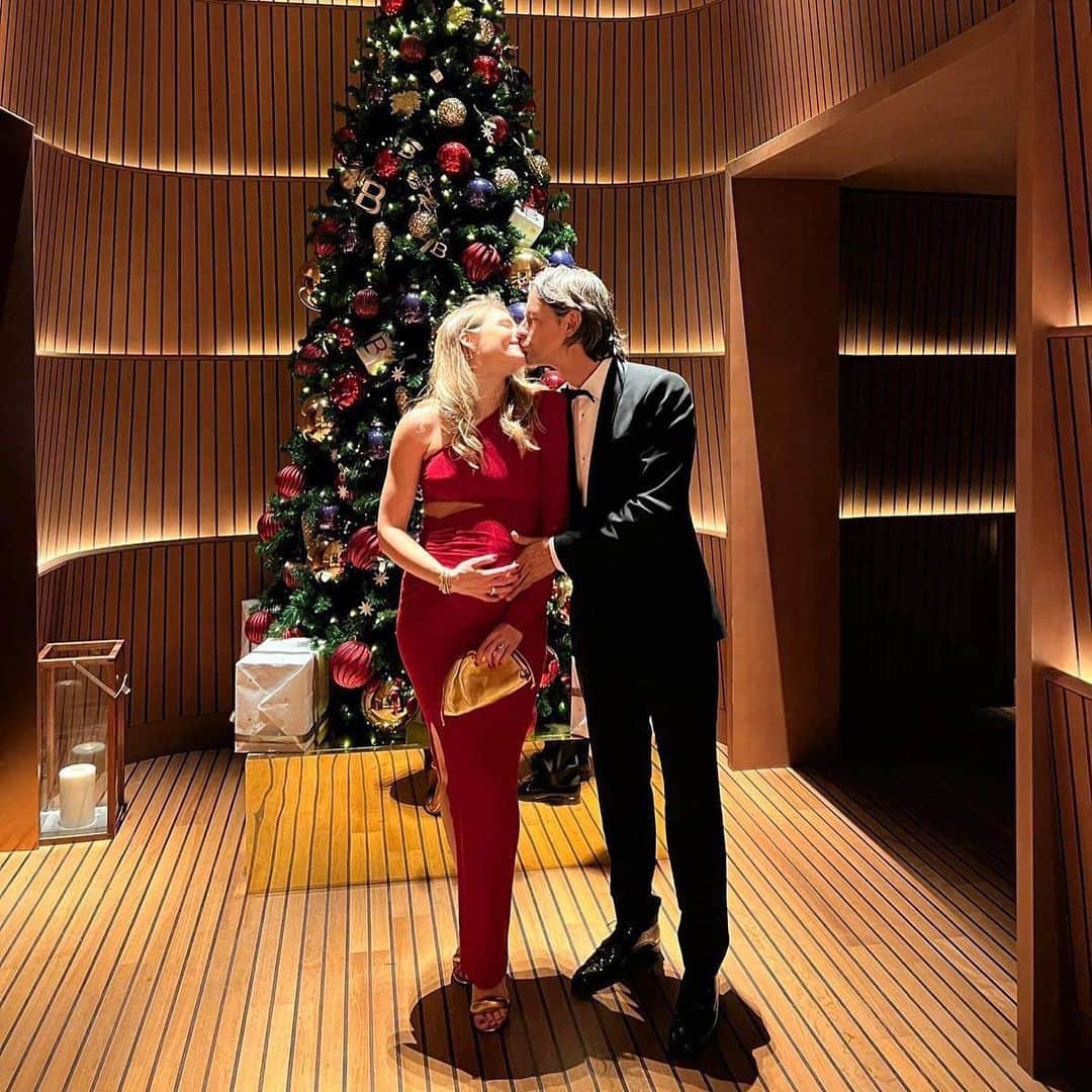 のインスタグラム：「Auguri di Buon Anno a TUTTI ❤️」
