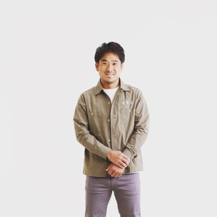 高木和正のインスタグラム：「「謹賀新年」 あけましておめでとうございます。  昨年は大変お世話になりありがとうございました 。  皆様にとってより良い一年になりますよう  心よりお祈り申し上げます 。  2023年も新たなチャレンジをしていきます。  まだまた未熟者ではございますが、何卒宜しくお願い致します。  ベスフォートサッカースクール 代表　高木和正  #2023年 #謹賀新年 #あけましておめでとうございます #BESFORT #ベスフォートサッカースクール #香川県 #高木和正 #チャレンジ」