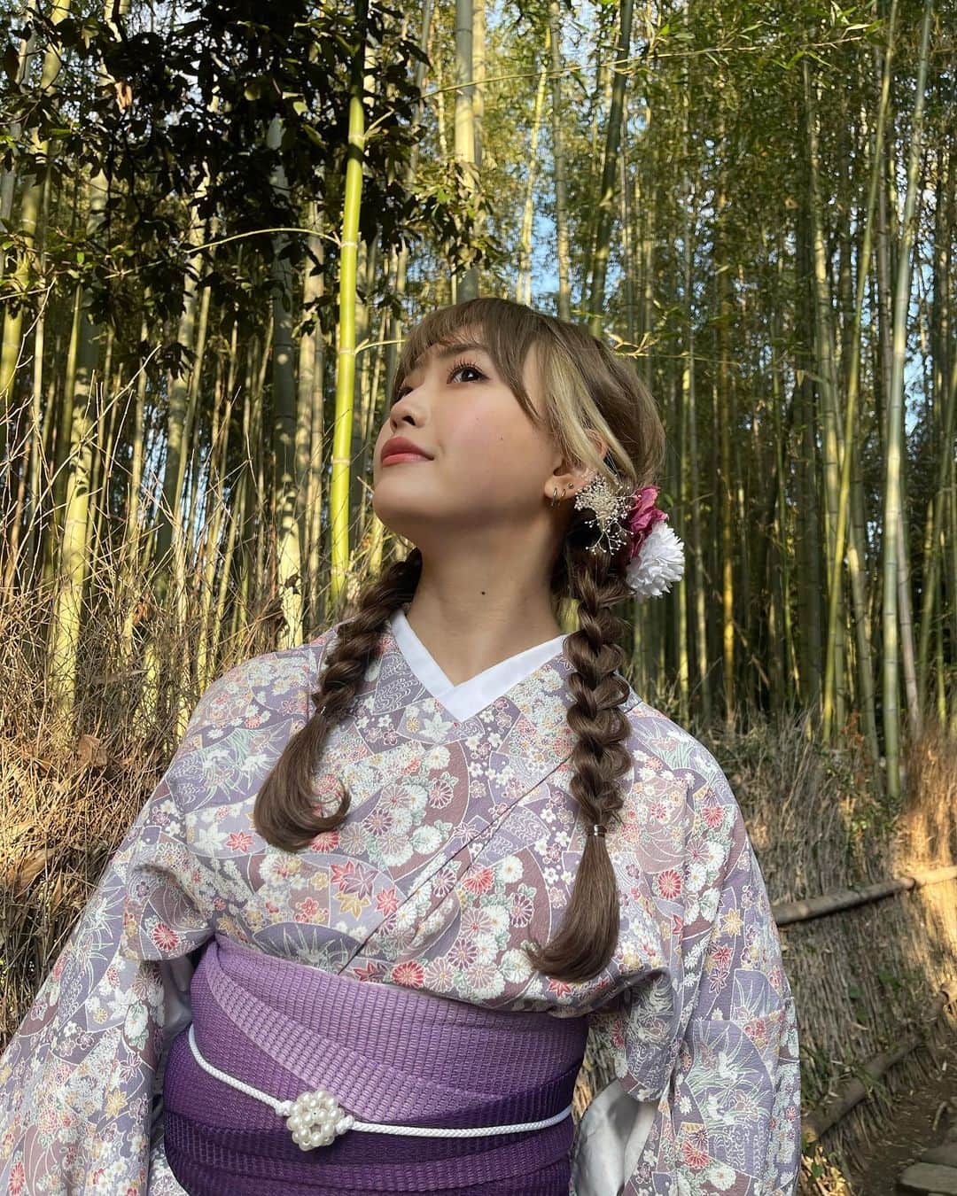 三阪咲さんのインスタグラム写真 - (三阪咲Instagram)「【🎍𝐻𝑎𝑝𝑝𝑦𝑁𝑒𝑤𝑌𝑒𝑎𝑟🎍】  皆様  新年明けましておめでとうございます✨️  いや〜  2023年始まったね🤭🤭  今年の目標は 『やりたいことを思いっきりやる』 です。  やりたいと思ったことは全部やります。  よろしくお願いします！！！！  お姉ちゃんと嵐山で着物を着たから、共有👘✨️」1月1日 10時38分 - misaka_saki