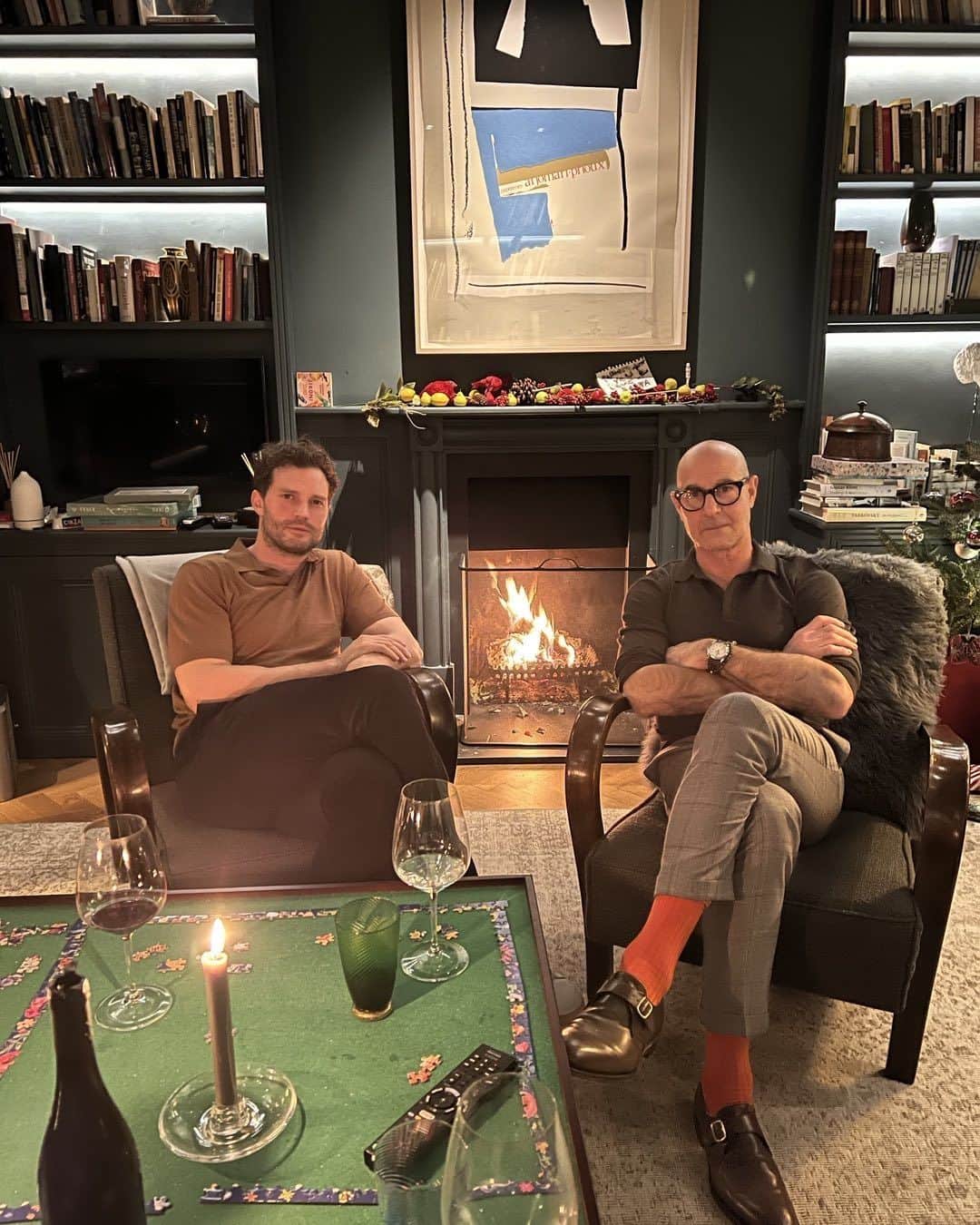 ジェイミー・ドーナンのインスタグラム：「Dotting i’s and crossing T’s. Happy new year. 2023 will be pure class. @awarnermusic @stanleytucci @felicityblunt」
