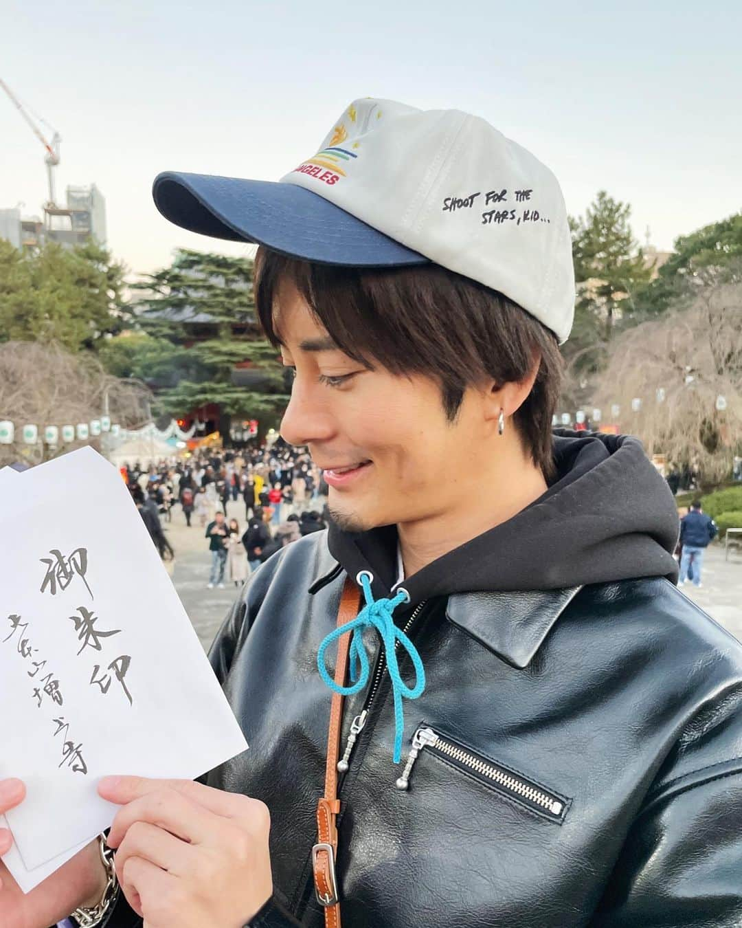 鈴木大輝 【taiki suzuki】さんのインスタグラム写真 - (鈴木大輝 【taiki suzuki】Instagram)「Hello 2023 新作が続々と届いてきたので、 今日はパーカーとレザーで組んだよ🌅  #2023 #皆様明けましておめでとうございます #今年も宜しくね #新作もお楽しみに❤️‍🔥」1月1日 21時16分 - taikisuzuki_