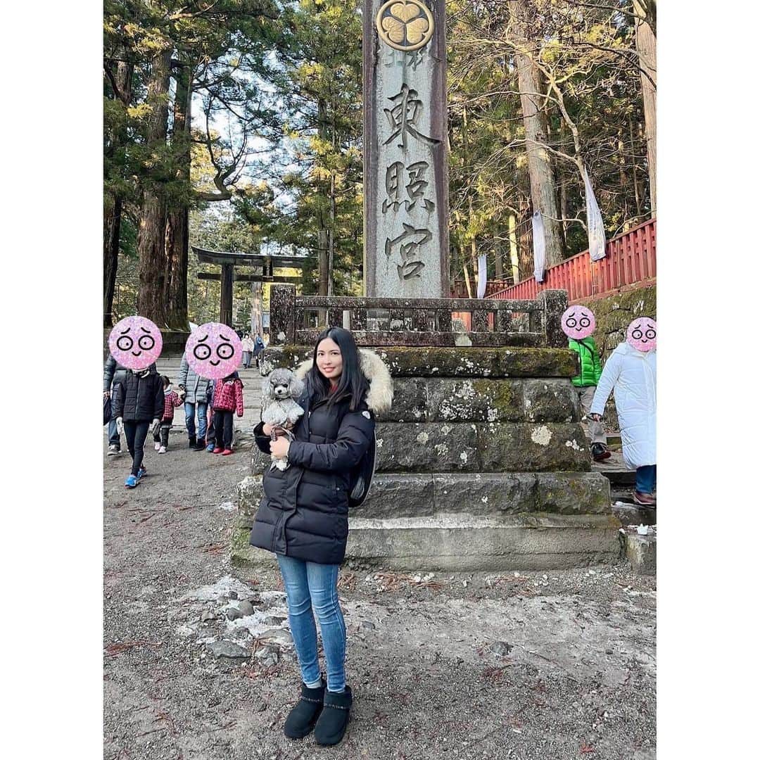 新宮里奈さんのインスタグラム写真 - (新宮里奈Instagram)「✨🐇✨ あけまして🌅🎍 おめでとうございます🐇✨✨  2023年もパワフルに何事にも全力で取り組みたいと思います。  更なる新しい飛躍の年にするぞー❗️おー❗️  #2023 #あけましておめでとうございます #卯年」1月1日 14時49分 - rina_shinmiya