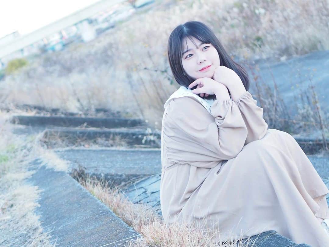 のインスタグラム：「🐇 ㅤㅤㅤㅤㅤㅤㅤㅤㅤㅤㅤㅤㅤ あけましておめでとうございます＊ ㅤㅤㅤㅤㅤㅤㅤㅤㅤㅤㅤㅤㅤ ㅤㅤㅤㅤㅤㅤㅤㅤㅤㅤㅤㅤㅤㅤㅤㅤㅤㅤㅤㅤㅤㅤㅤㅤㅤㅤㅤㅤㅤㅤㅤㅤㅤㅤㅤㅤㅤㅤㅤ本年もよろしくお願いいたしますᵕ̈*  2023.01.01. 今井 瞳  ㅤㅤㅤㅤㅤㅤㅤㅤㅤㅤㅤㅤㅤ #happynewyear #2023  #カメラ女子 #ポートレート #photogram #japan #japanesegirl #撮影 #作品撮り #instadaily #followme #actress #女優 #今井瞳」