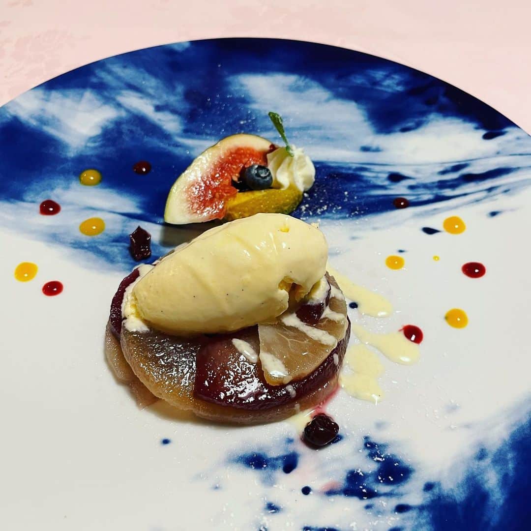 園崎未恵のグルメインスタ