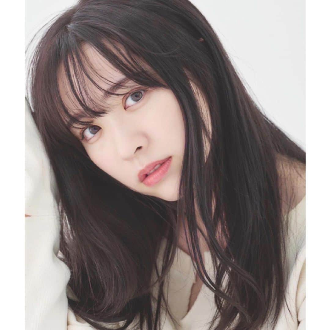 渡辺みり愛のインスタグラム：「宣材写真も心機一転！」