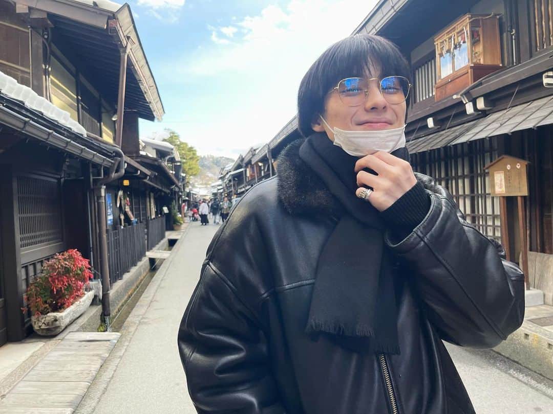 本田響矢のインスタグラム：「あけおめ！ 年男です、よろしく！！ #🐇」