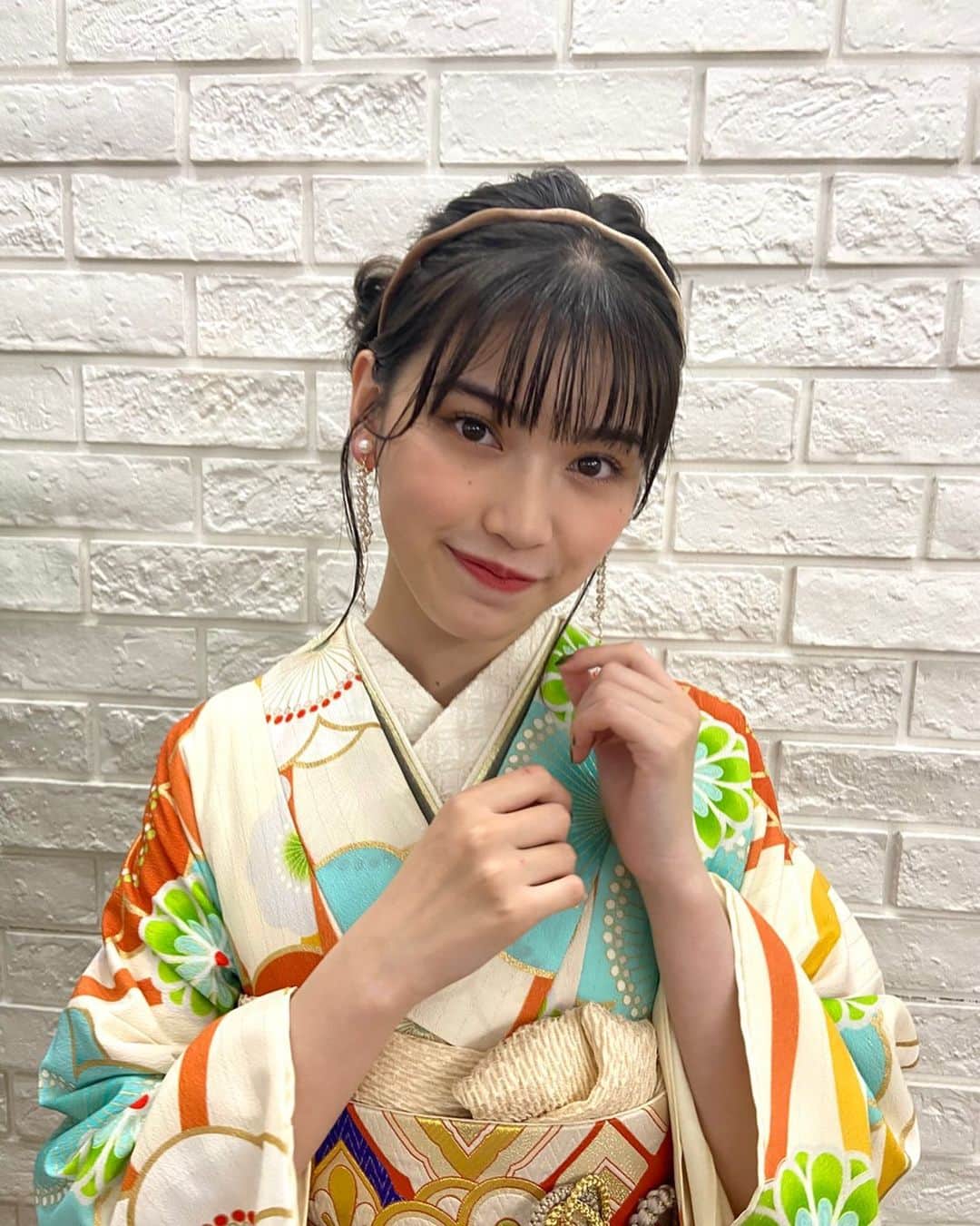 田中南のインスタグラム：「2023 あけましておめでとうございます！ 今年もよろしくお願いします。    #nicola  #ニコモ  #田中南」